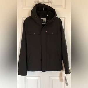 NWT- Levi’s Men’s Water Resistant Sherpa Jacket Size Small